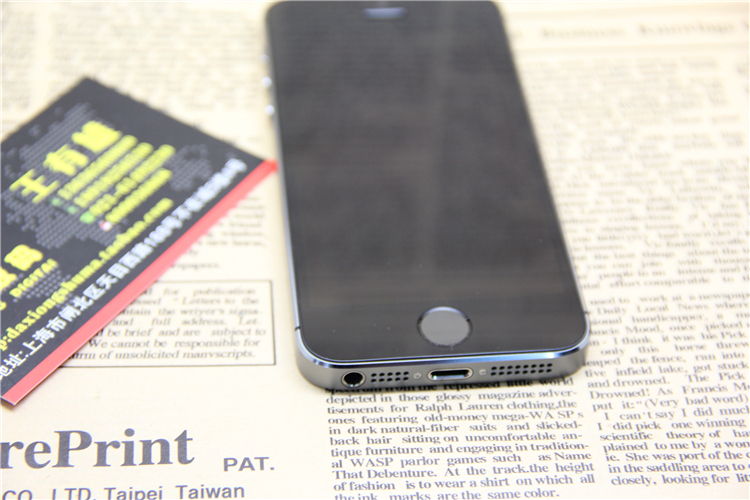 全新的指纹识别系统,苹果 iPhone 5S,专属您的